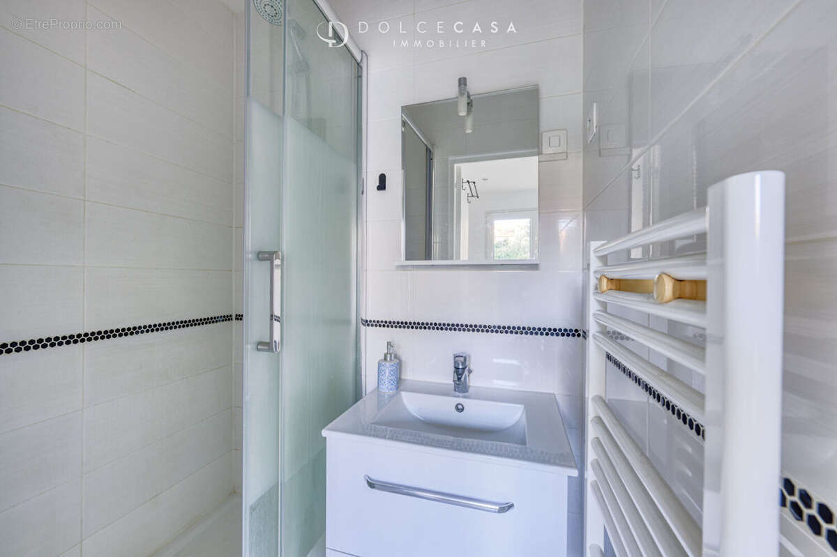 Appartement à LE PERREUX-SUR-MARNE