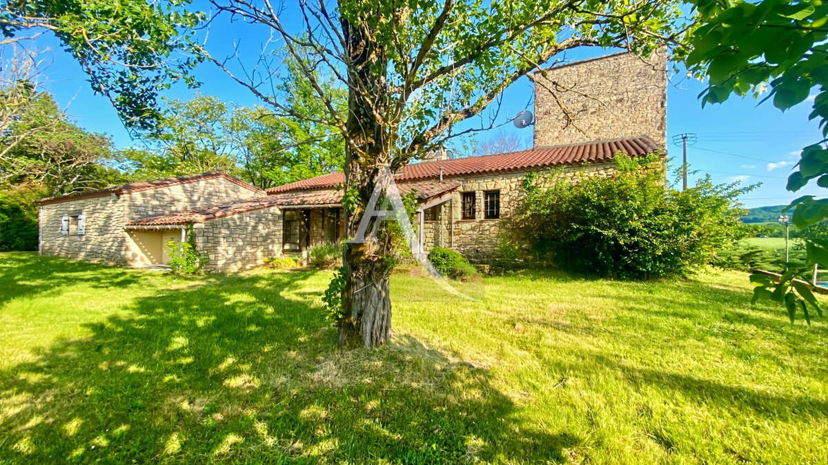 Maison à MONTAYRAL