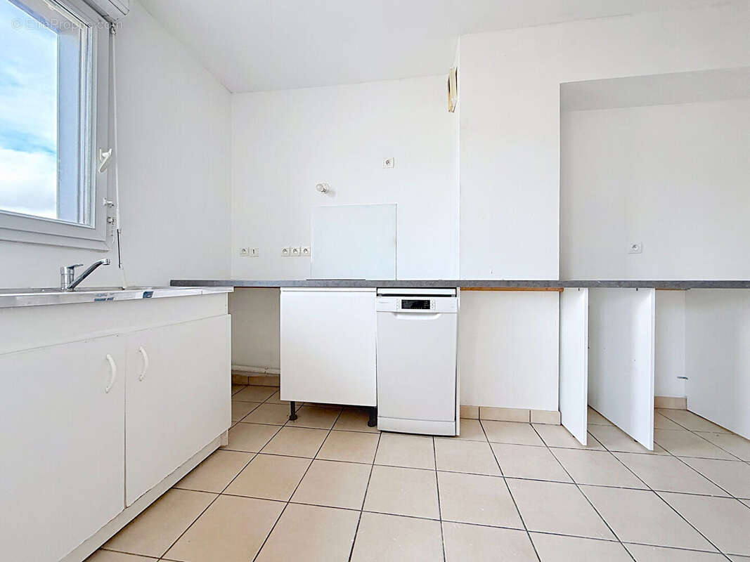 Appartement à LUCE