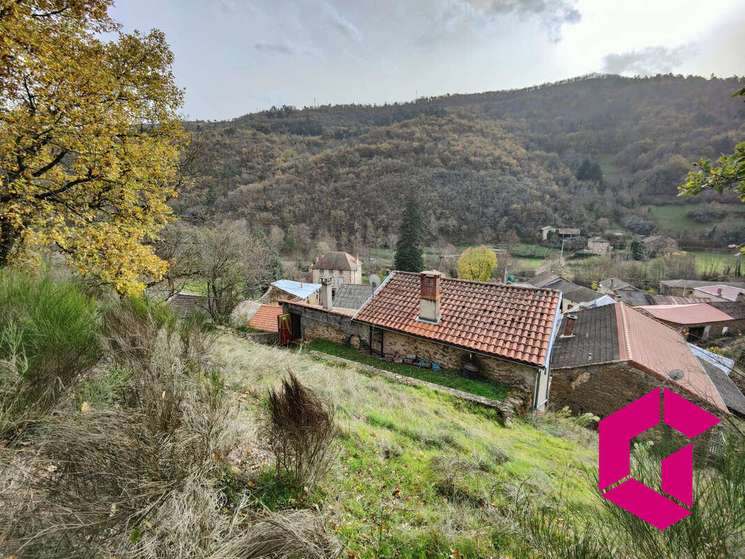 Maison à AURIAC-L&#039;EGLISE