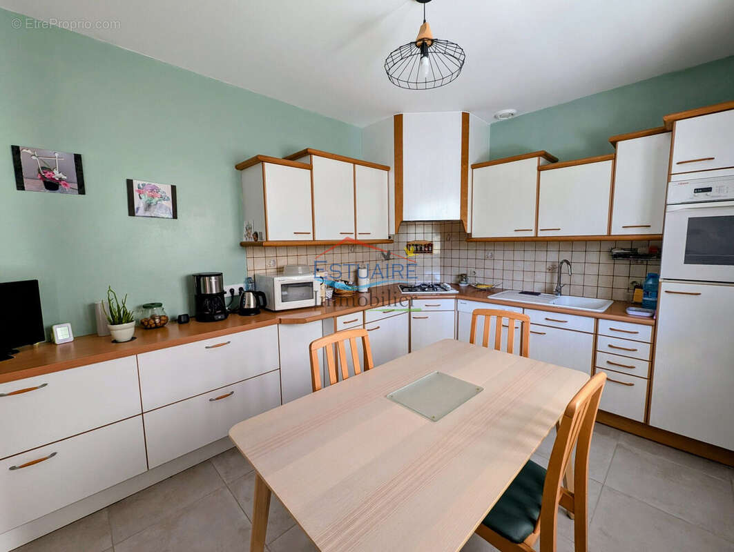 Maison 93 m² à Saffre  - photo 4