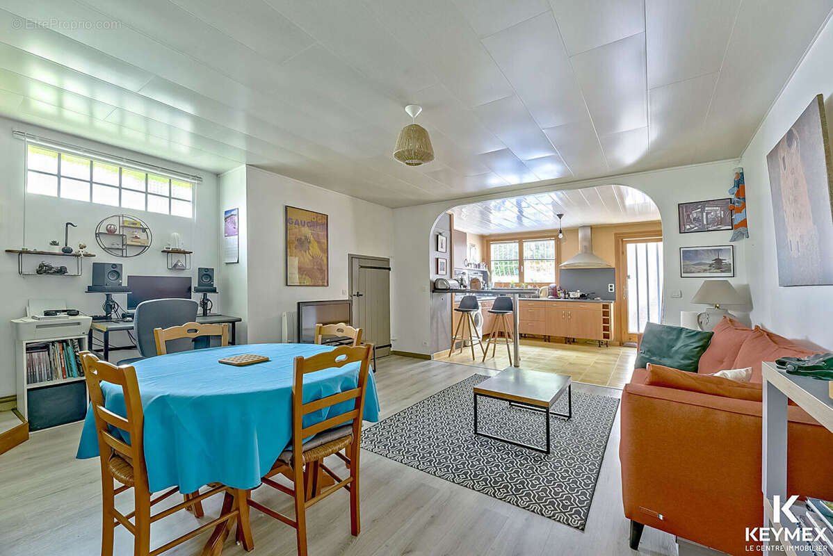 Maison à VALMONDOIS