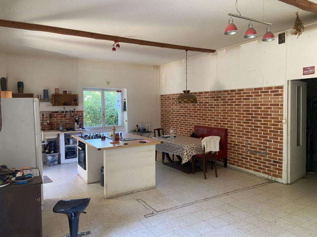 Maison 300 m² à Molieres-Sur-Ceze  - photo 2