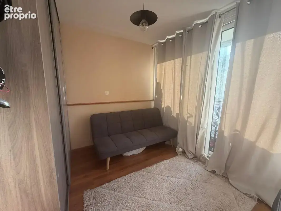 AIX-LES-BAINS – Appartement T3 de 61 m² traversant avec balcon et cave - photo 5