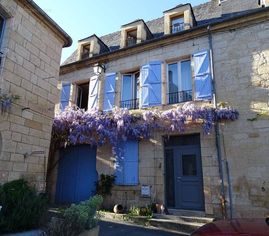Maison à MONTIGNAC