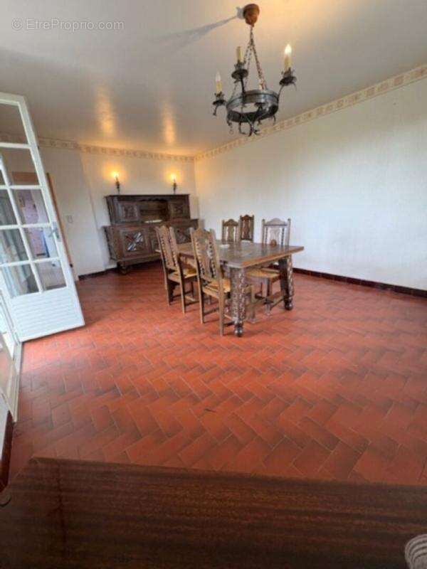 Maison Beaujeu Saint Vallier Pierrejux Et Quitteur 4 pièce(s) 119 m2 - photo 4
