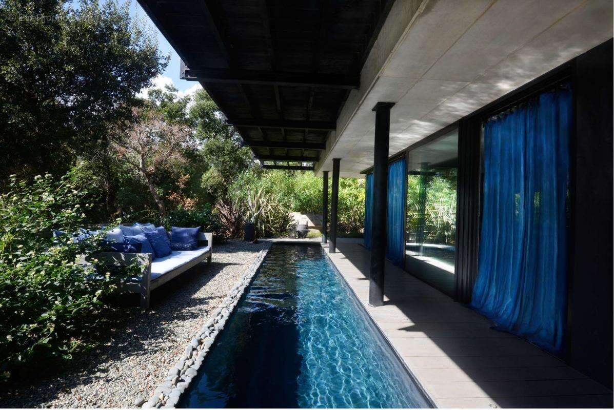 Maison à PORTO-VECCHIO