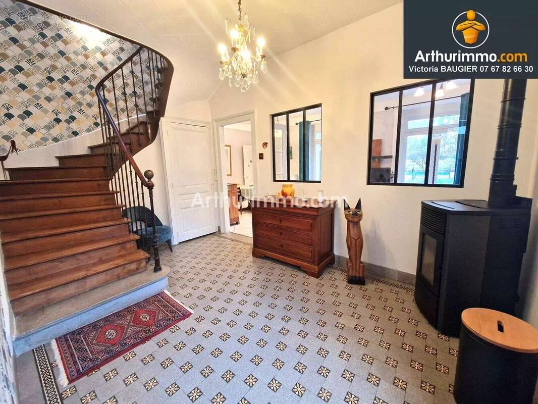 Maison à LONS-LE-SAUNIER