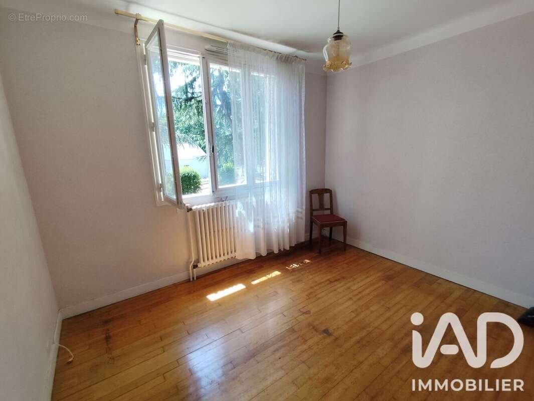 Photo 6 - Maison à BAINS-SUR-OUST