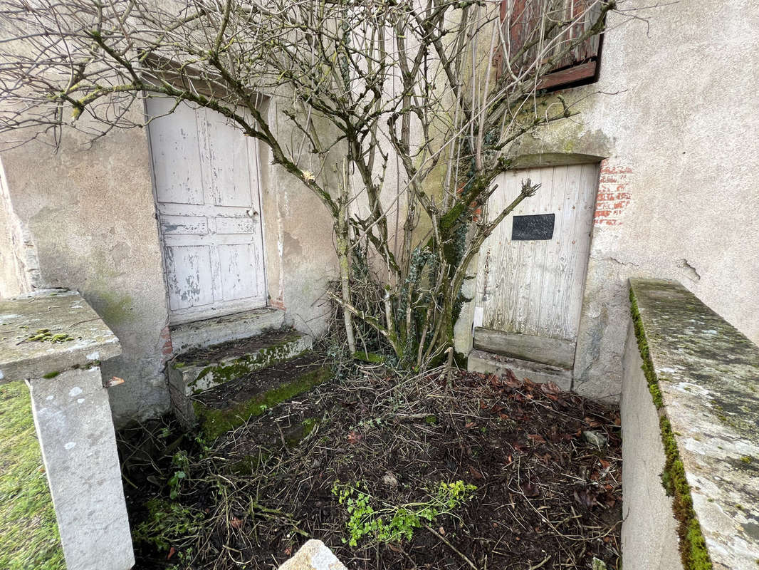Maison à IVRY-EN-MONTAGNE