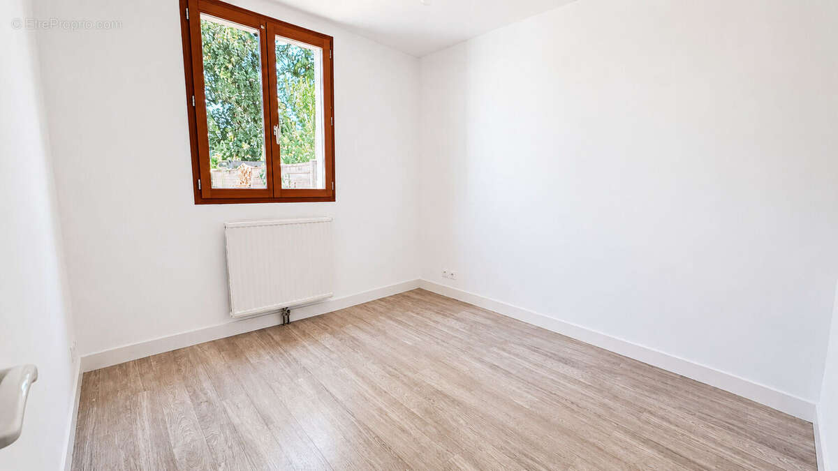 Maison 97m² à orléans - photo 10