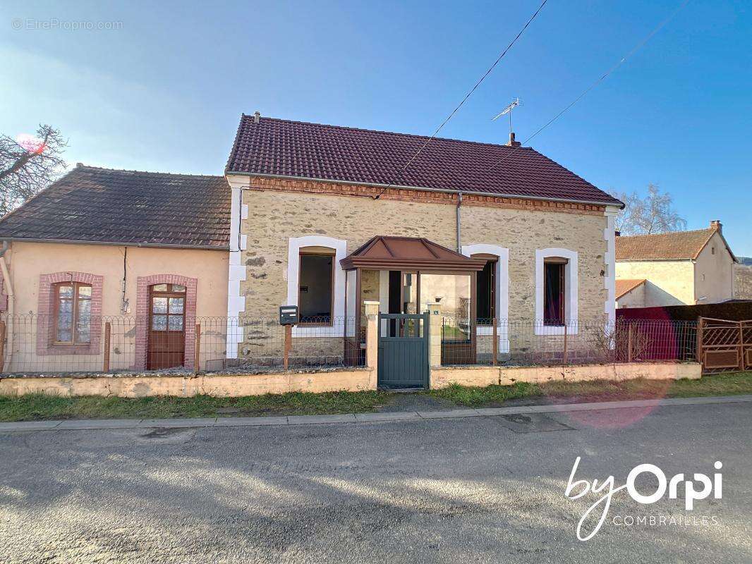 Maison à SAINT-ELOY-LES-MINES