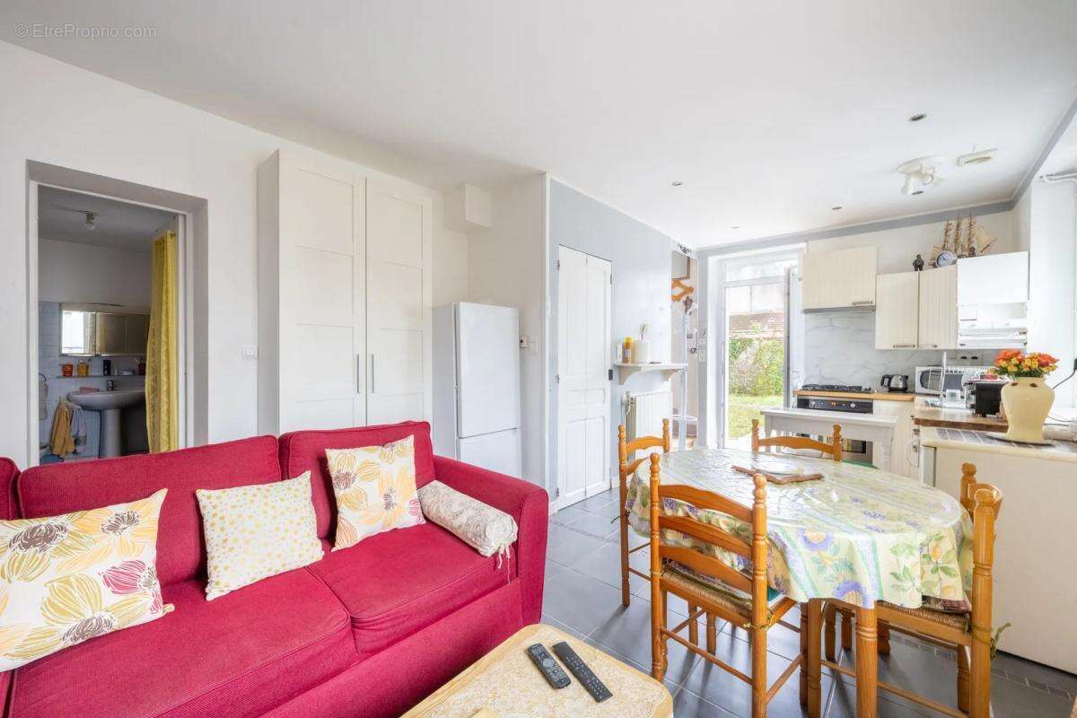 Maison à MANTES-LA-JOLIE