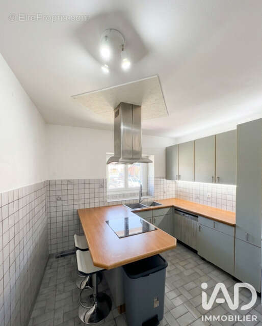 Maison 98 m² à Arandon  - photo 3