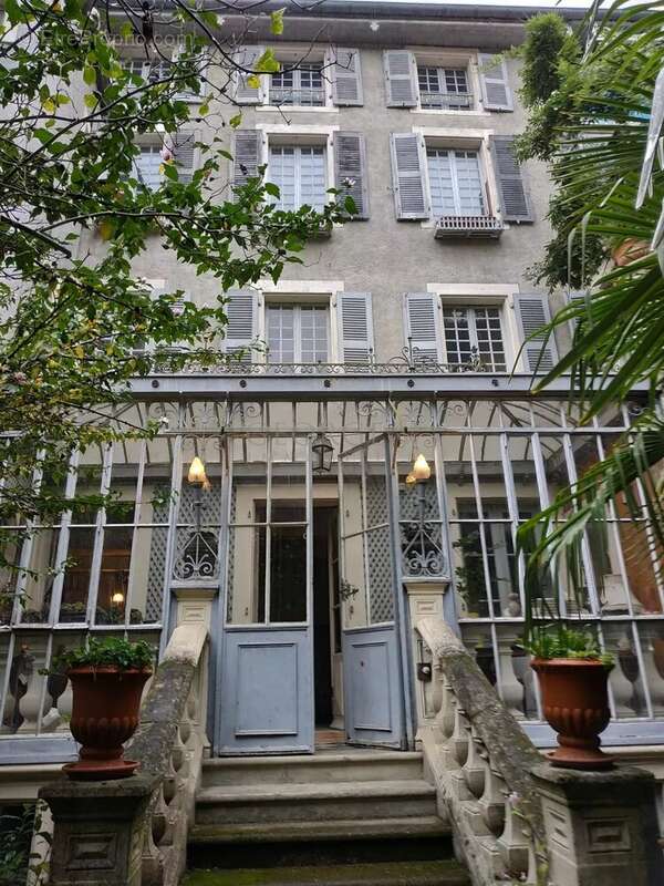 Maison à SALIES-DU-SALAT
