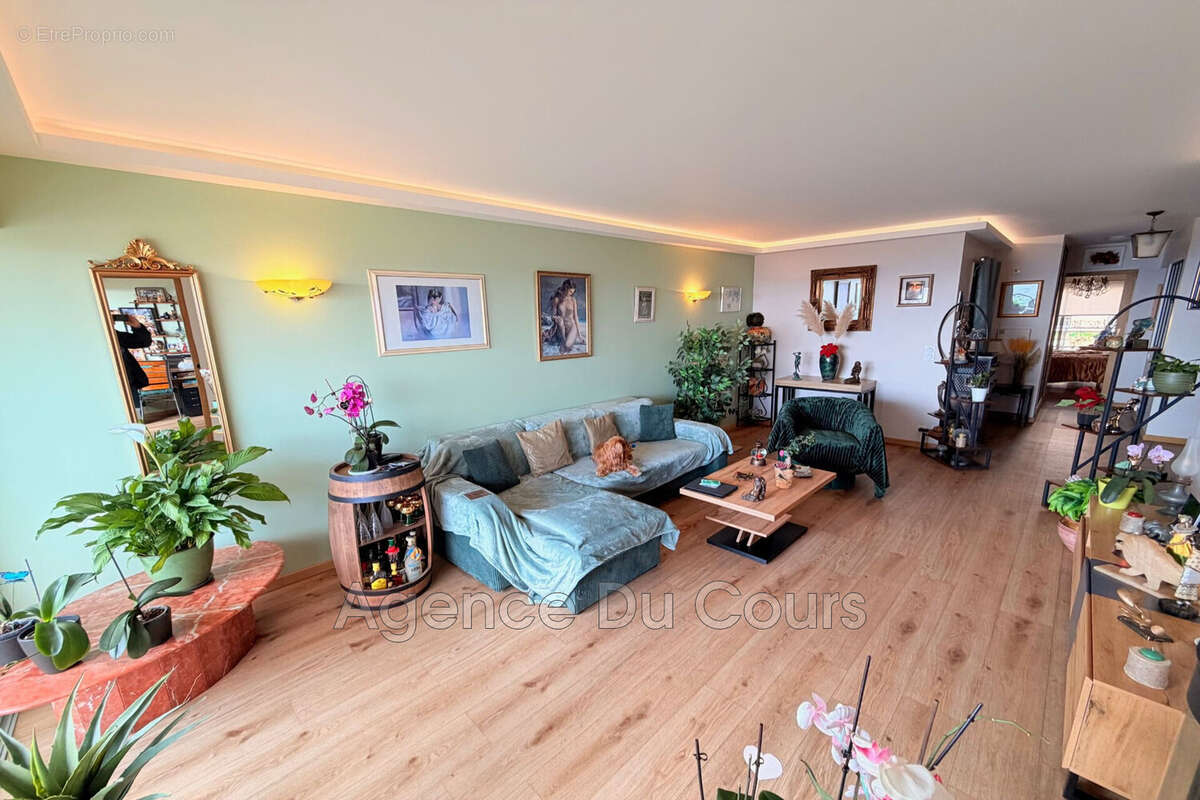 Appartement à GRASSE