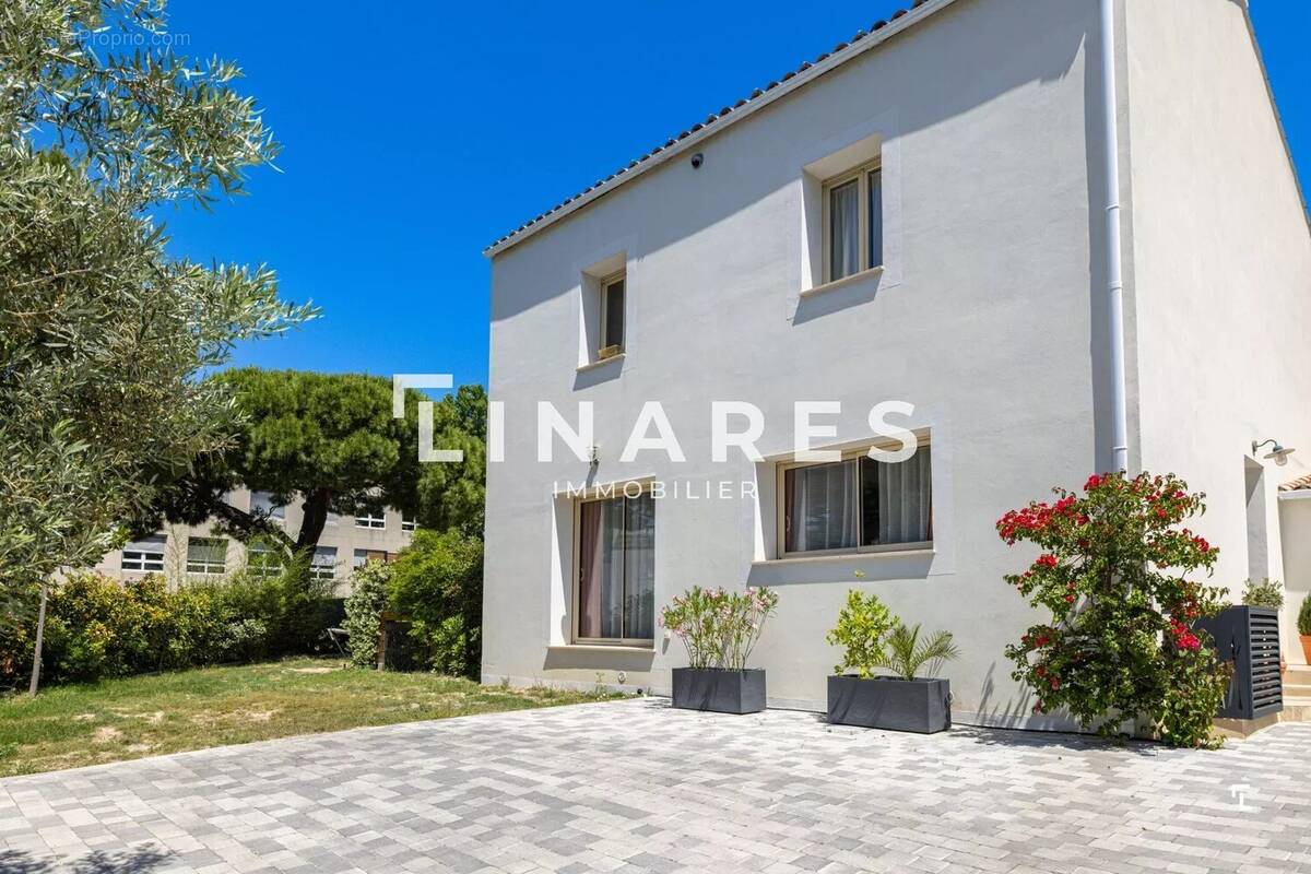 Maison à MARSEILLE-8E