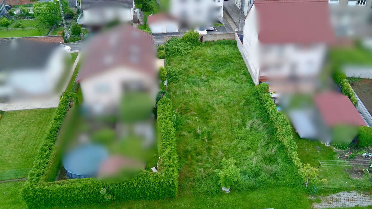 Terrain à SARRALBE