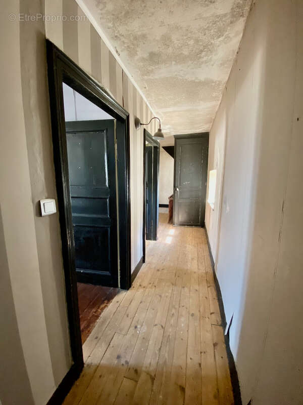 Maison à SARS-POTERIES