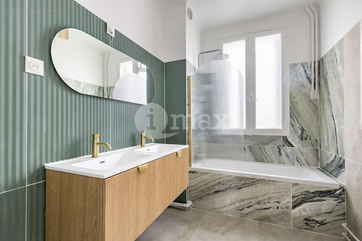 Appartement à COLOMBES