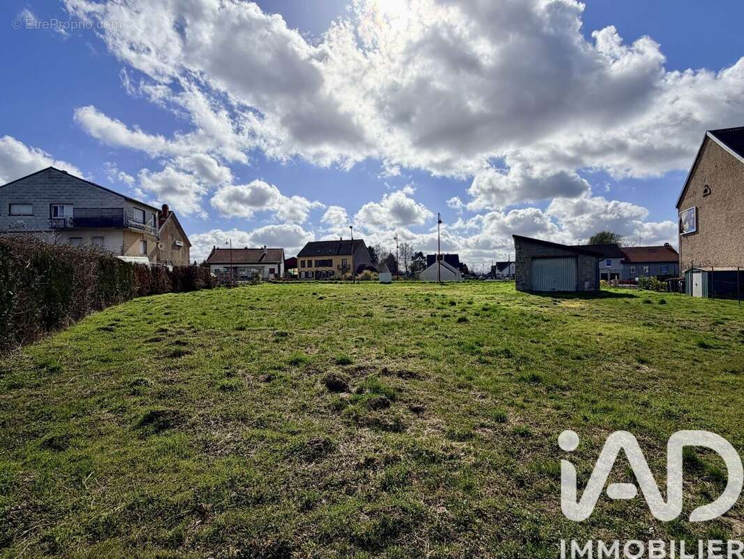 Photo 2 - Terrain à REDING