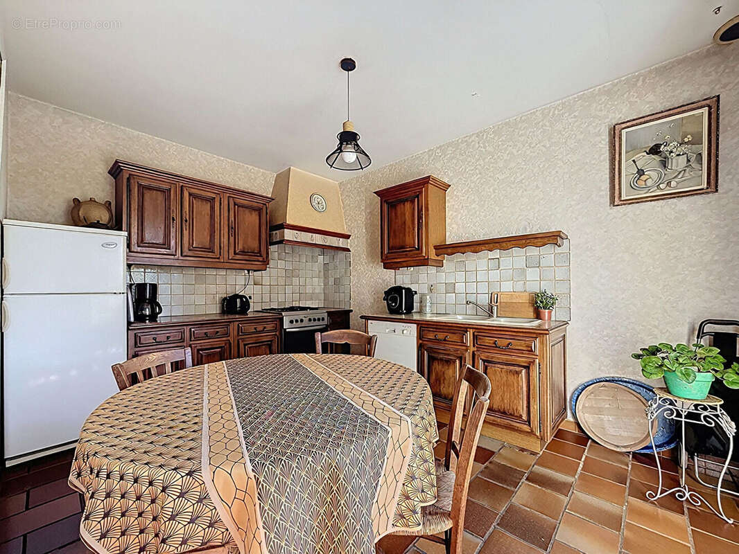 Maison à DOUE-LA-FONTAINE