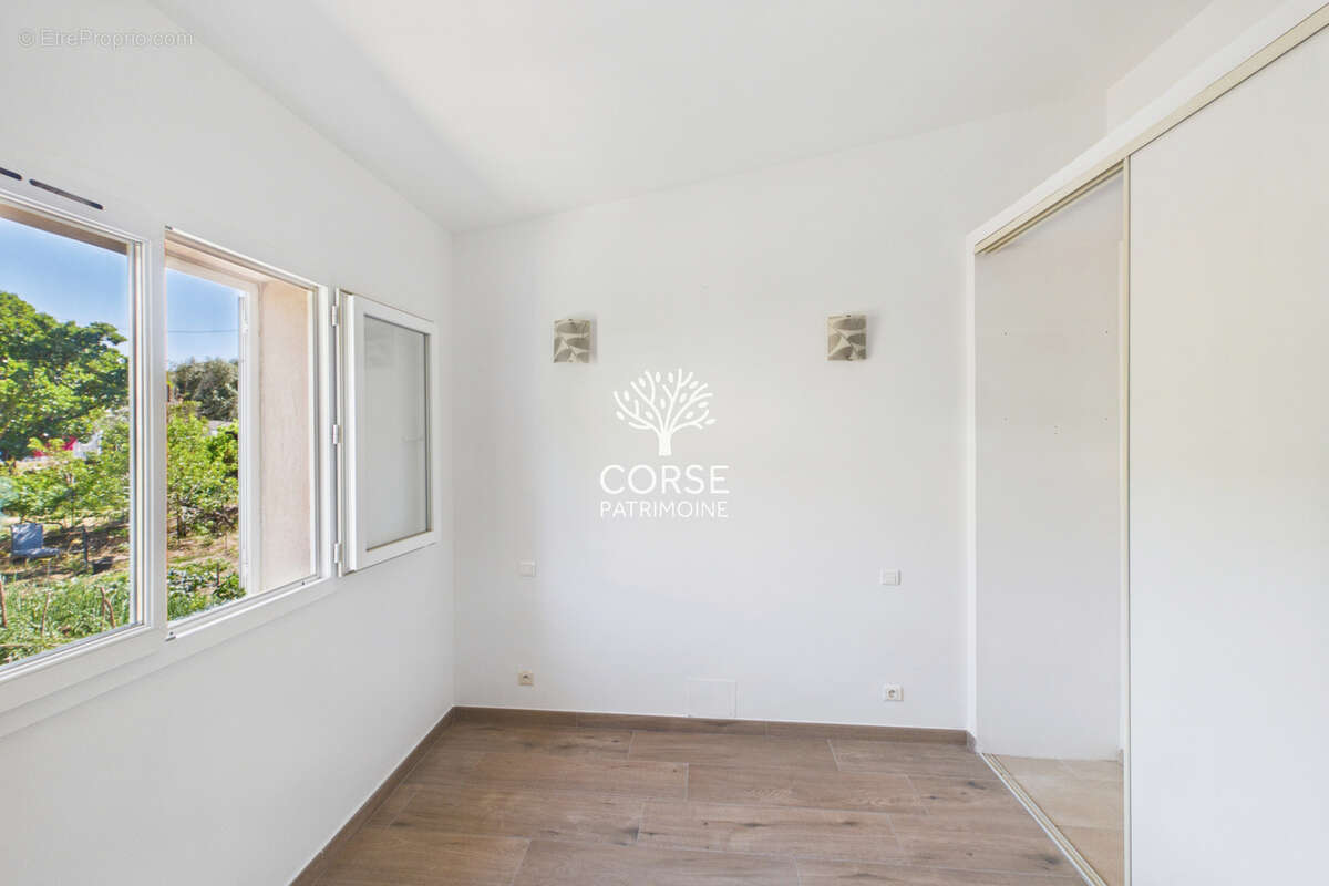 Appartement à PORTO-VECCHIO