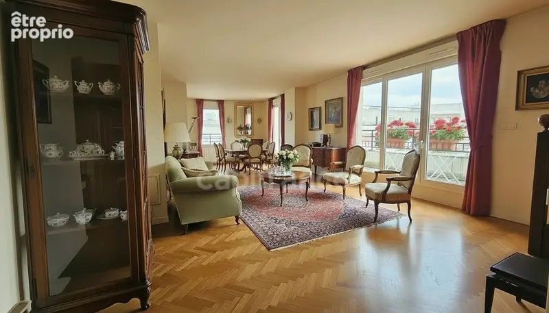 Appartement à RUEIL-MALMAISON