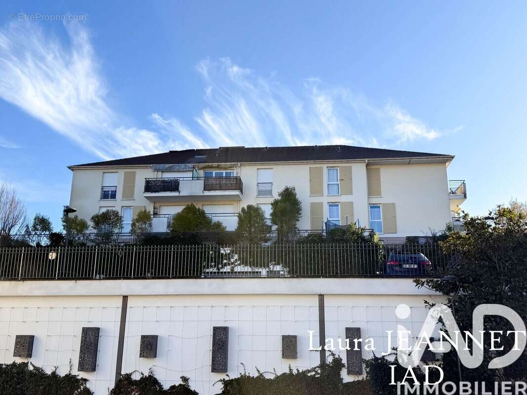 Photo 9 - Appartement à OSNY