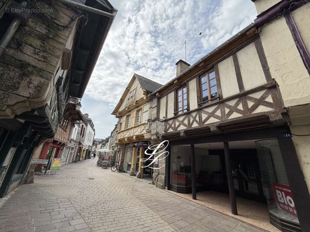 Terrain à PONTIVY