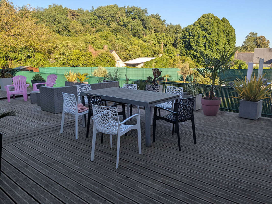 Maison à NAZELLES-NEGRON