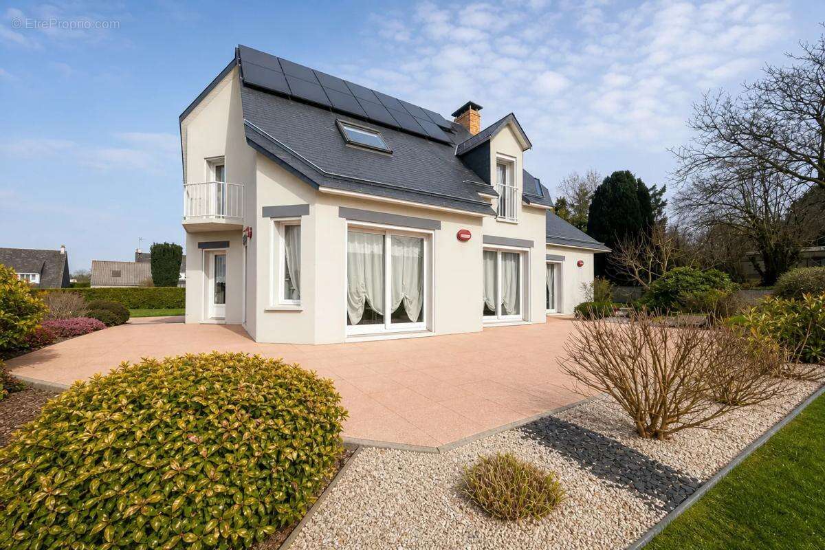 Maison à MORTAIN