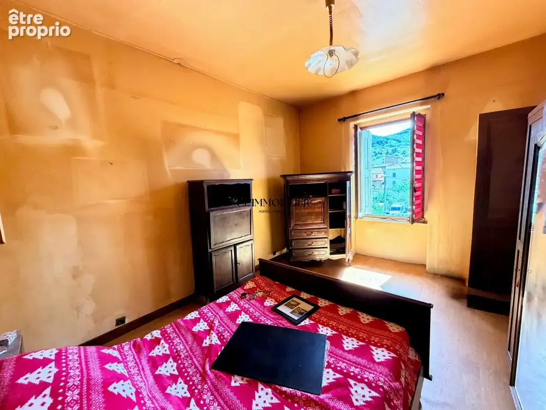 Maison 6 pièces 62 m² à vendre à Saint-Etienne (42100) - photo 4