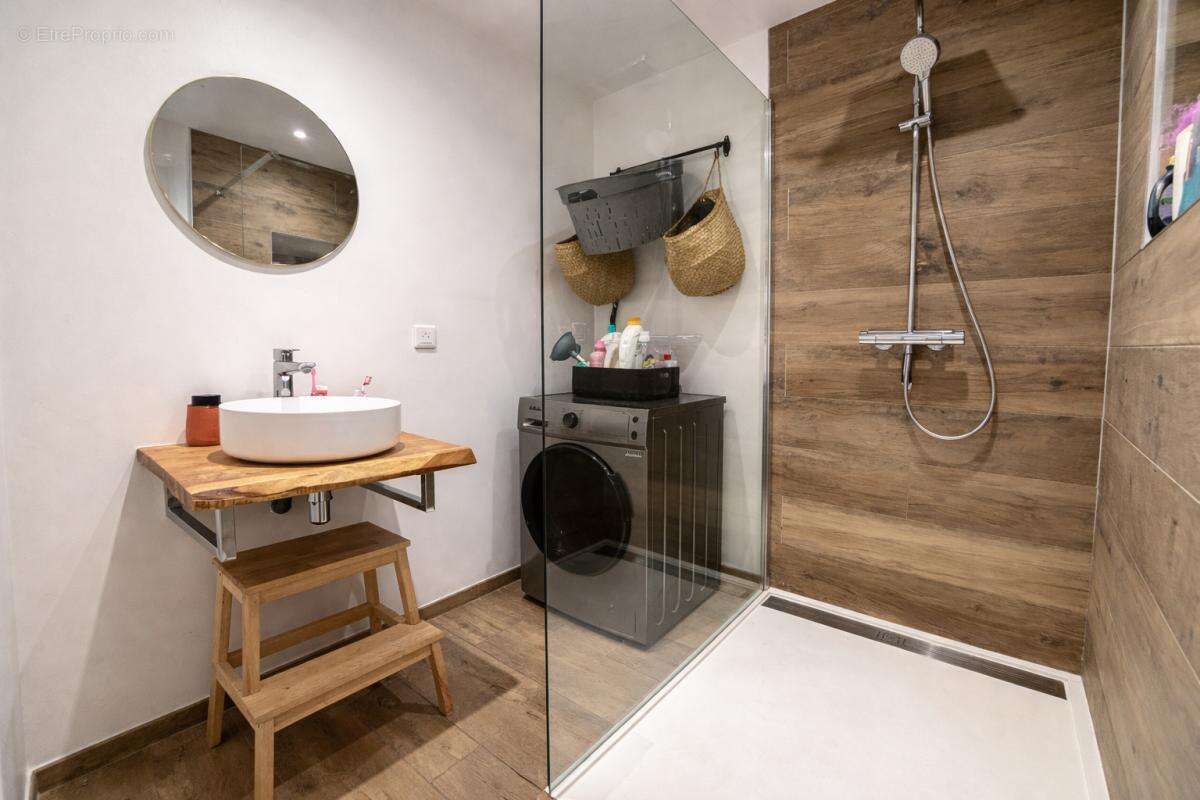 Appartement à VITROLLES