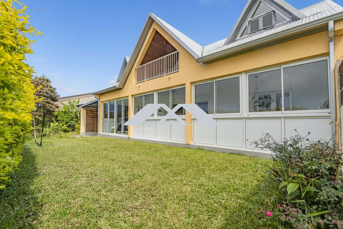 Maison à SAINT-JOSEPH