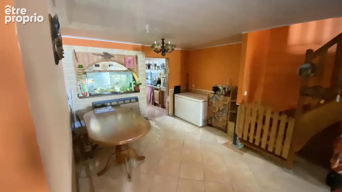 A Saint-André, Maison F5 de 101m2 plus varangue, cuisine extérieure, dépendance .... - photo 9