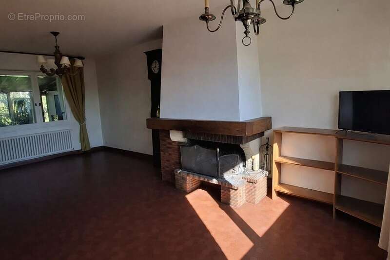 Maison à Vendre 5 pièces  (02110 CROIX FONSOMME) - photo 9