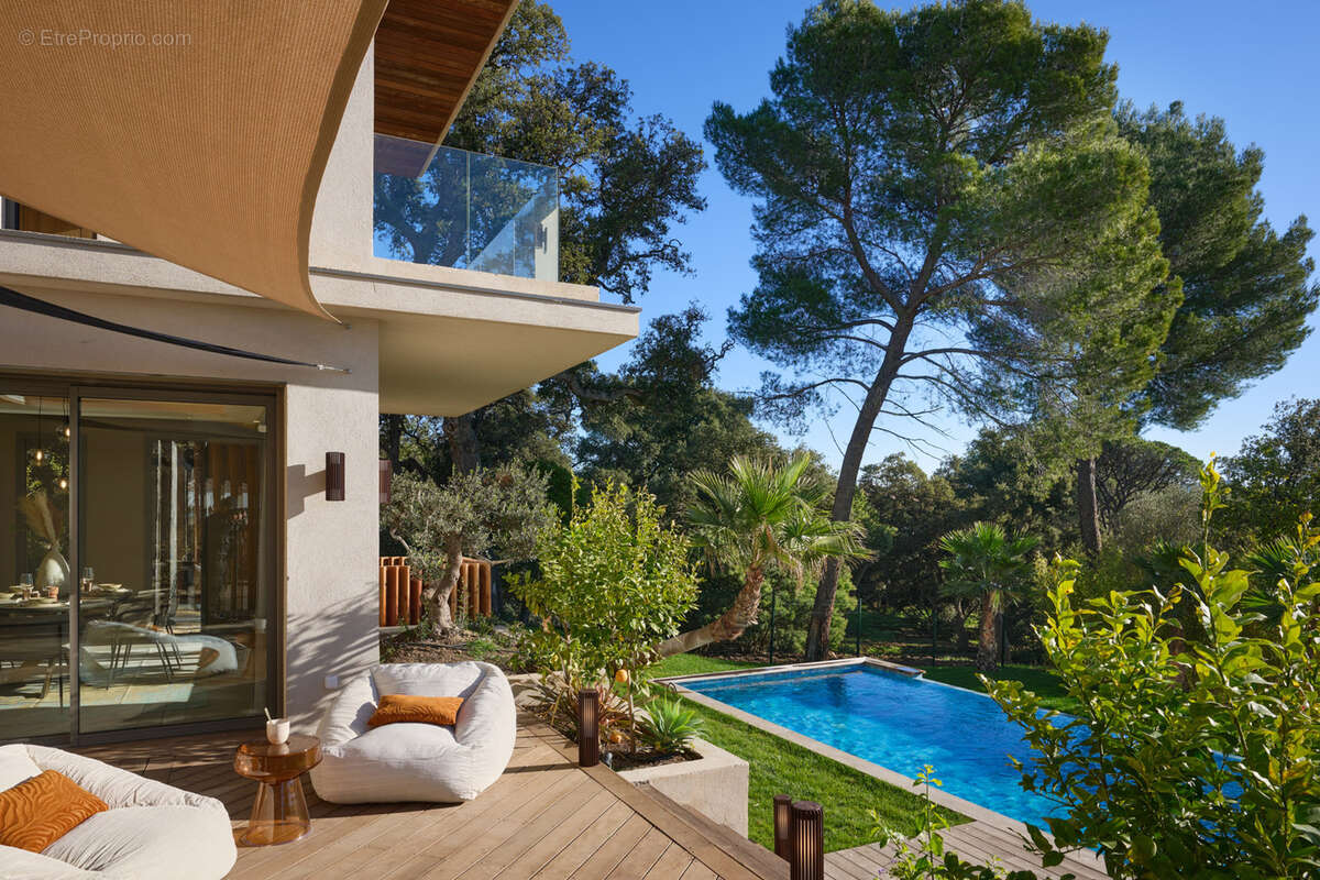 Maison à SAINT-RAPHAEL