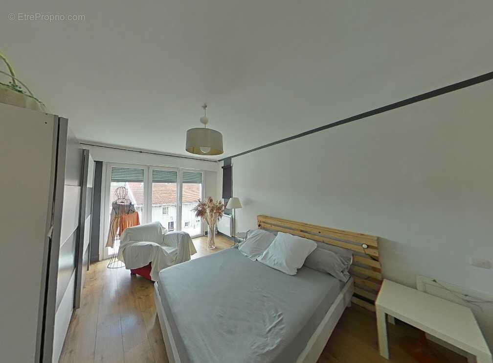 Appartement à AGINCOURT