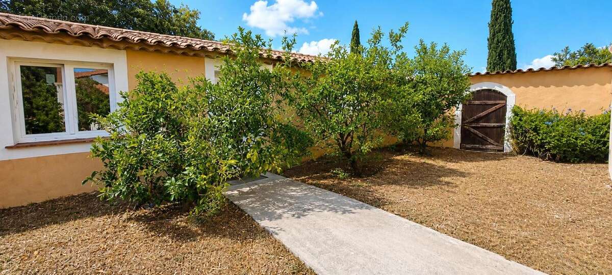 Opportunite - villa 6 pieces - le muy la motte - photo 24