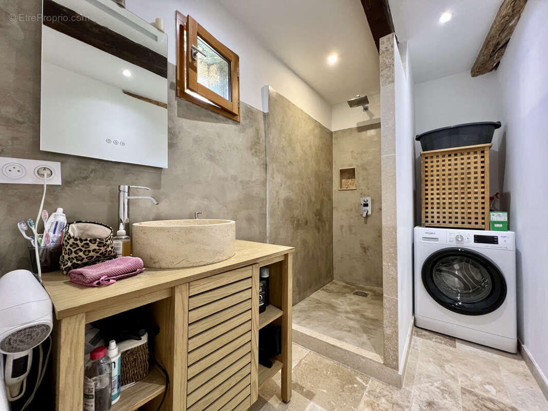 Maison à PLAN-DE-LA-TOUR