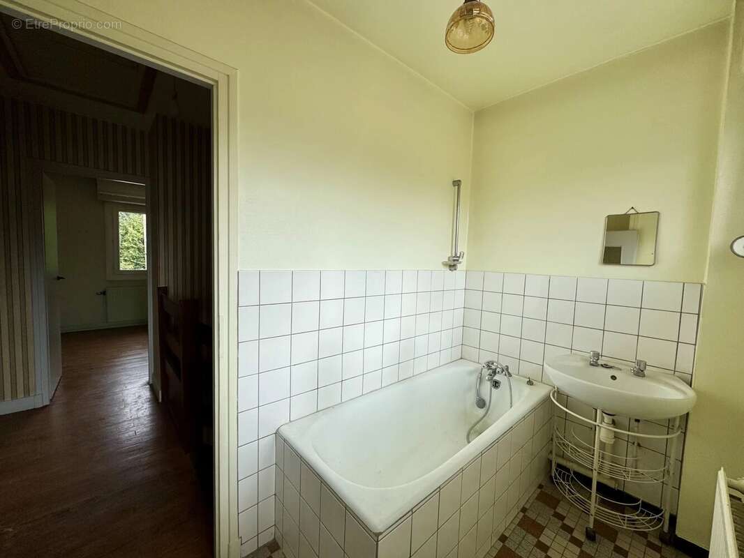 Maison à ESCAUDOEUVRES