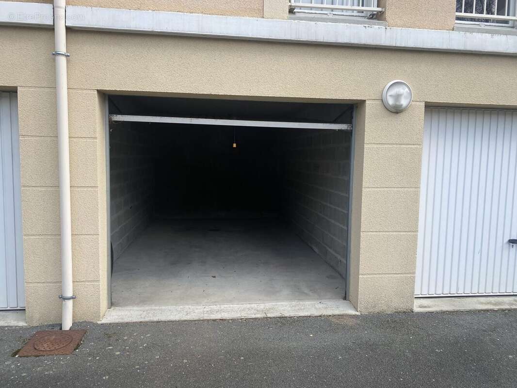 Parking à LISIEUX