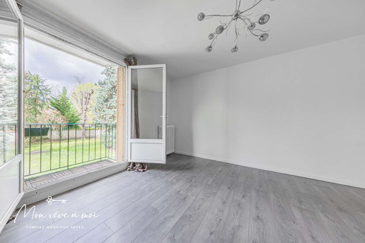 Appartement à MAISONS-LAFFITTE