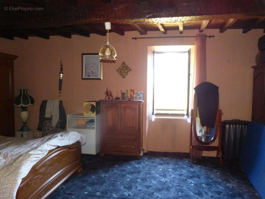 À vendre, proche de Castelnau Magnoac (Hautes Pyrénées): Ferme gasconne des années 1750 avec 3 chambres ; granges avec atelier,  - photo 16