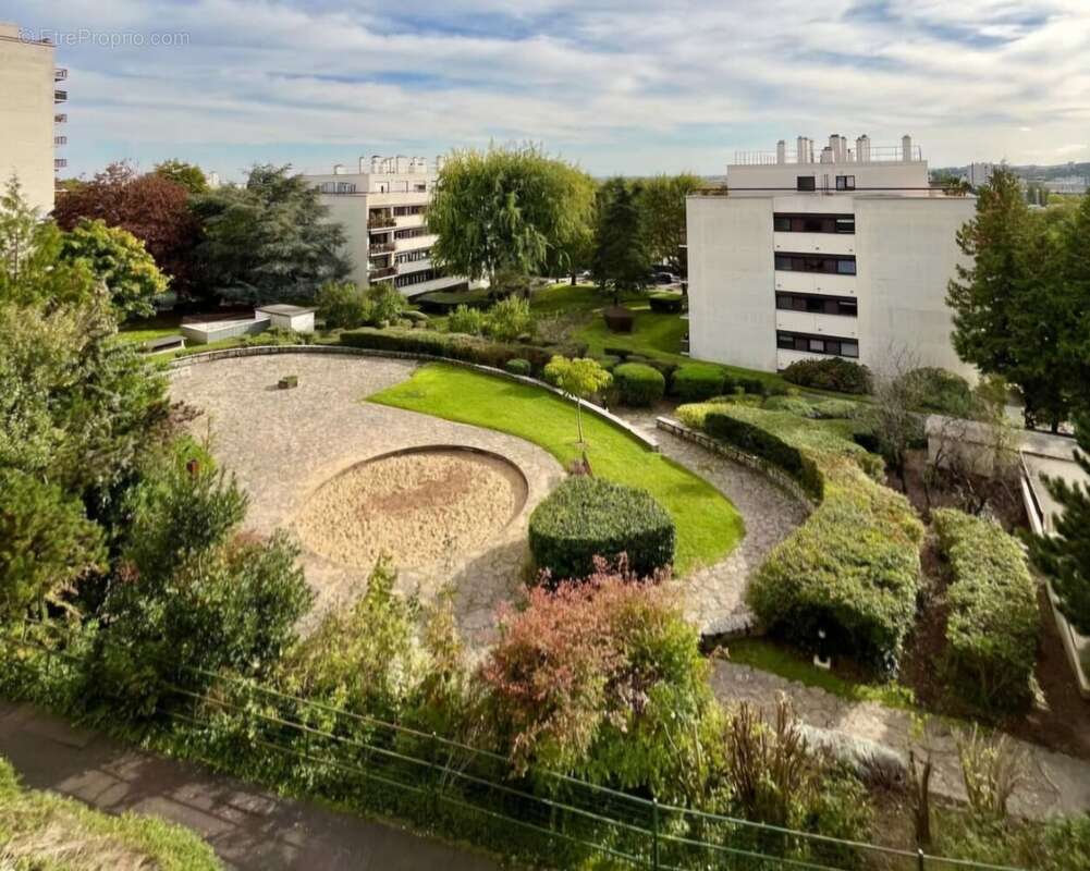 Appartement à FONTENAY-AUX-ROSES