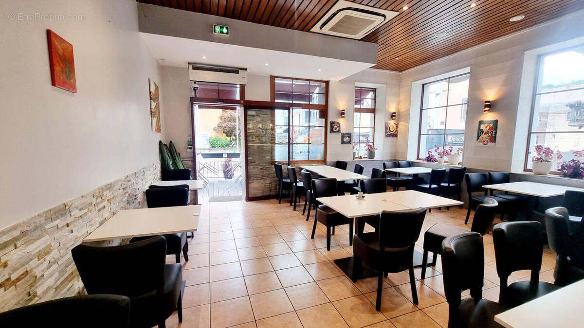 Commerce à BELLEGARDE-SUR-VALSERINE