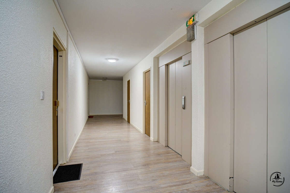 Appartement à SAINT-ETIENNE