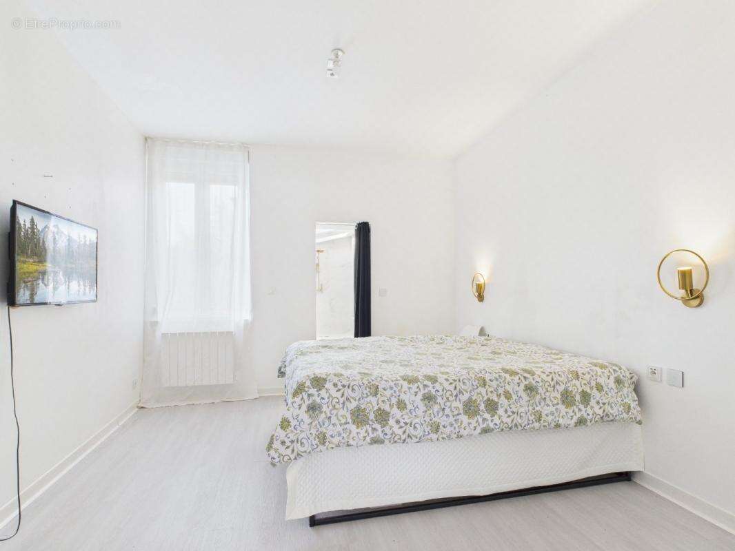 Maison à SAINT-QUENTIN