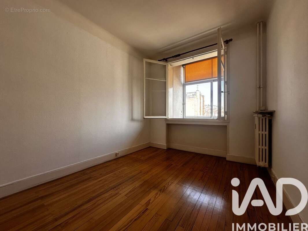 Photo 4 - Appartement à SAINT-ETIENNE